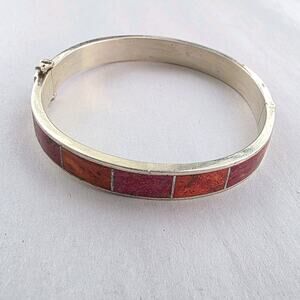 Jay King DTR Sterling Silver 925 Coral Stone 8.25" Bracelet Hinge Bangle Red